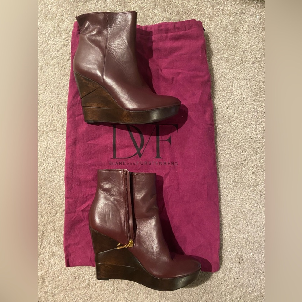 NEW Diane Von Furstenburg Leather Wedge Boots
